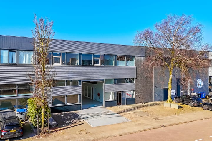 Pampuslaan 75, Weesp
