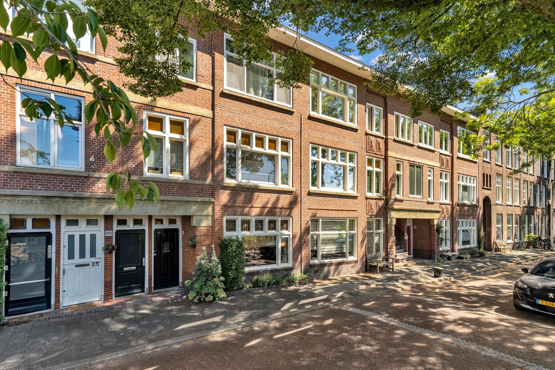 Valkenboskade 667 