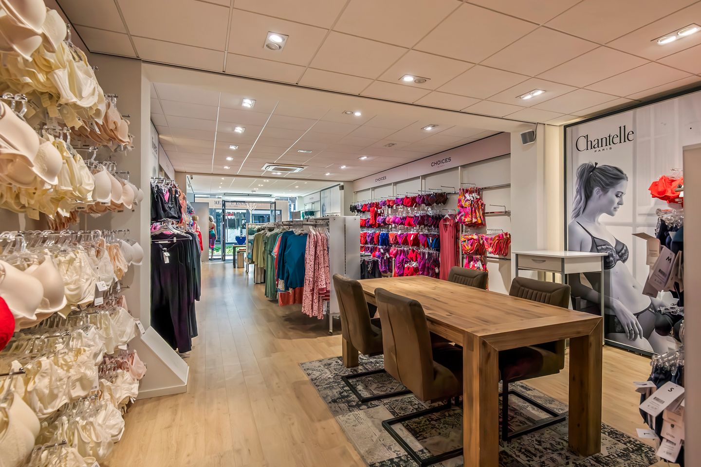 View photo 4 of Waterstraat 18