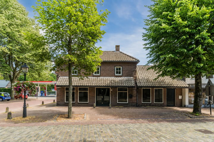 Markt 42, Eersel