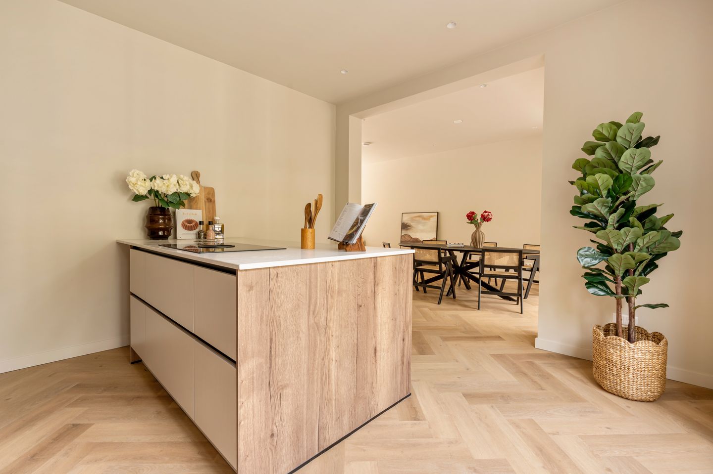 Foto 10 van Admiraal De Ruijterweg 254-E
