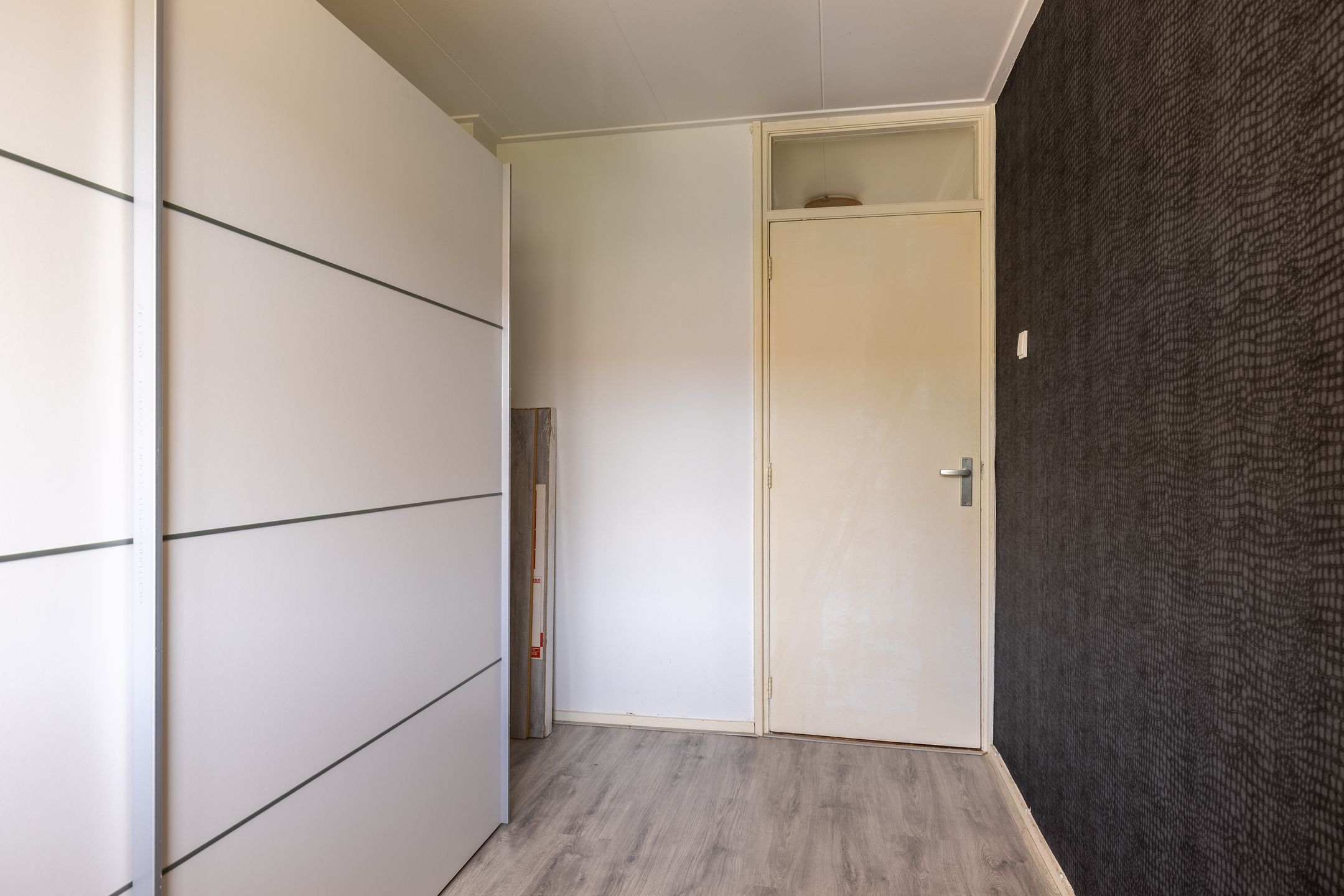Photo 33 of Westhemstraat 1