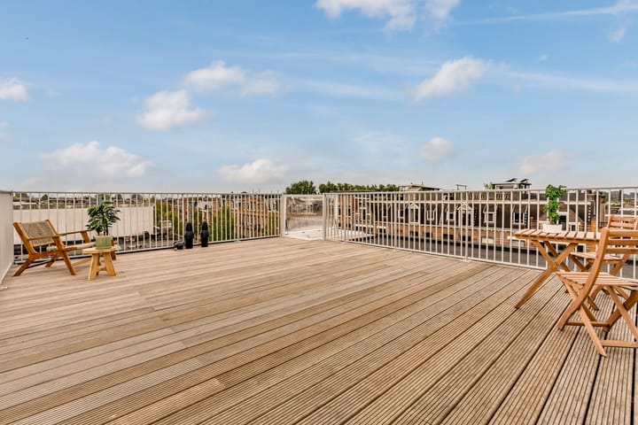 Photo 4 of Admiraal De Ruijterweg 254-D