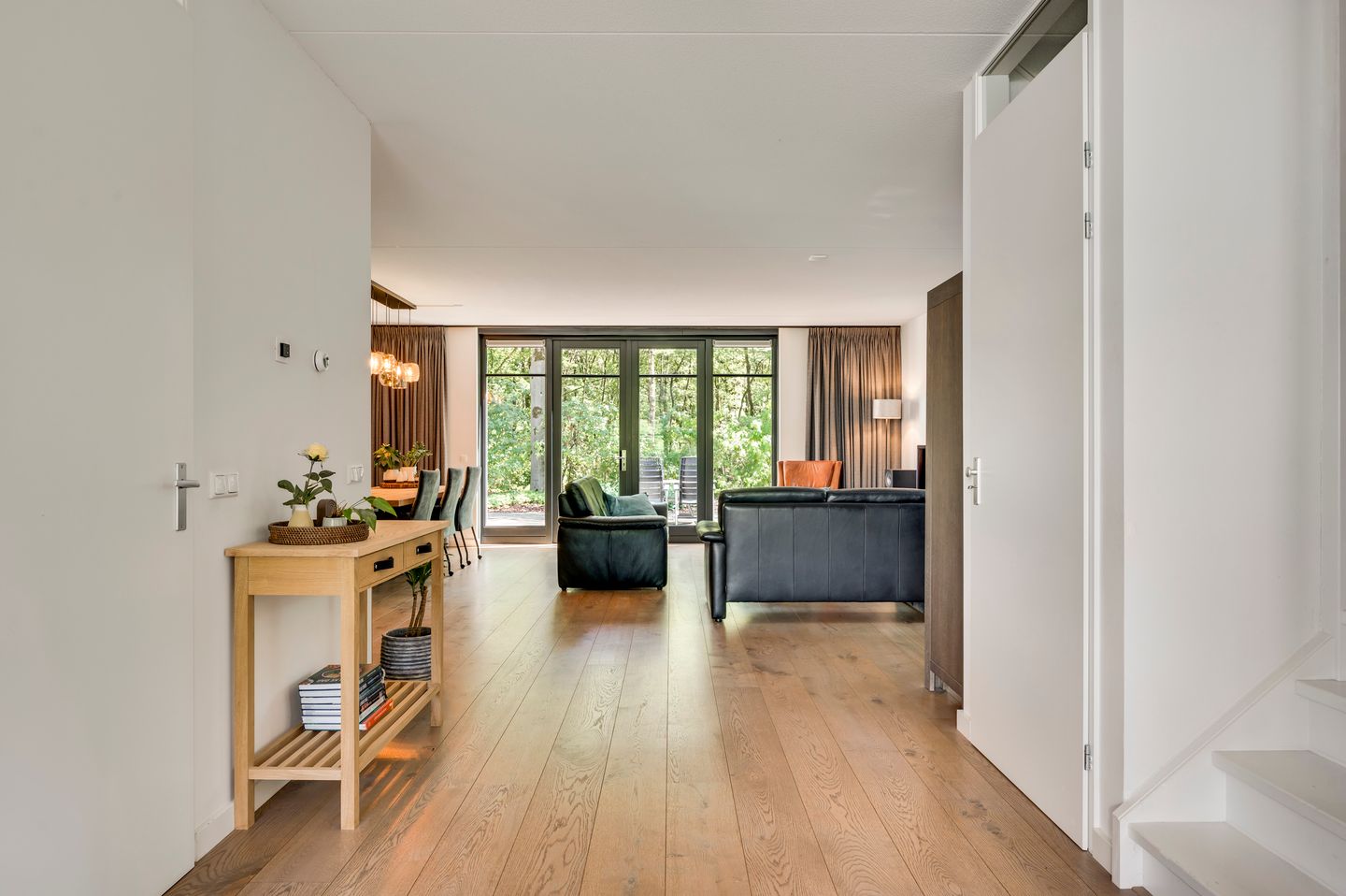 Photo 10 of Esdoornstraat 13