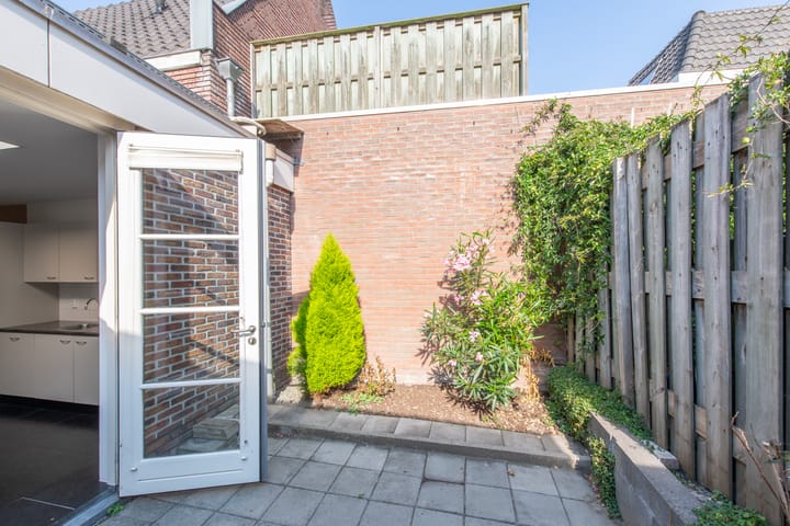 Tussenwoning te koop: Koningsweg 60, Alkmaar