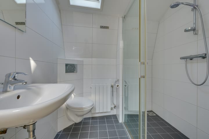 Tussenwoning te koop: Koningsweg 60, Alkmaar