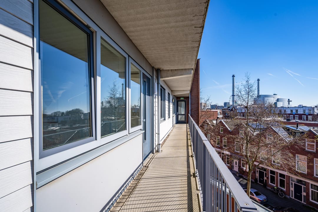 Photo 16 of Dokstraat 59