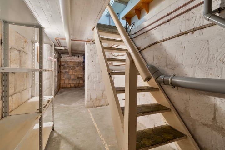 Tussenwoning te koop: Sint Nicolaasstraat 31, Maastricht