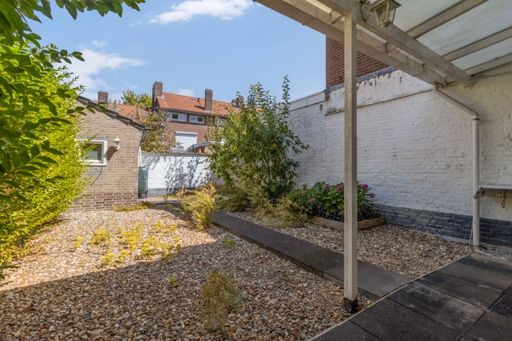 Tussenwoning te koop: Sint Nicolaasstraat 31, Maastricht