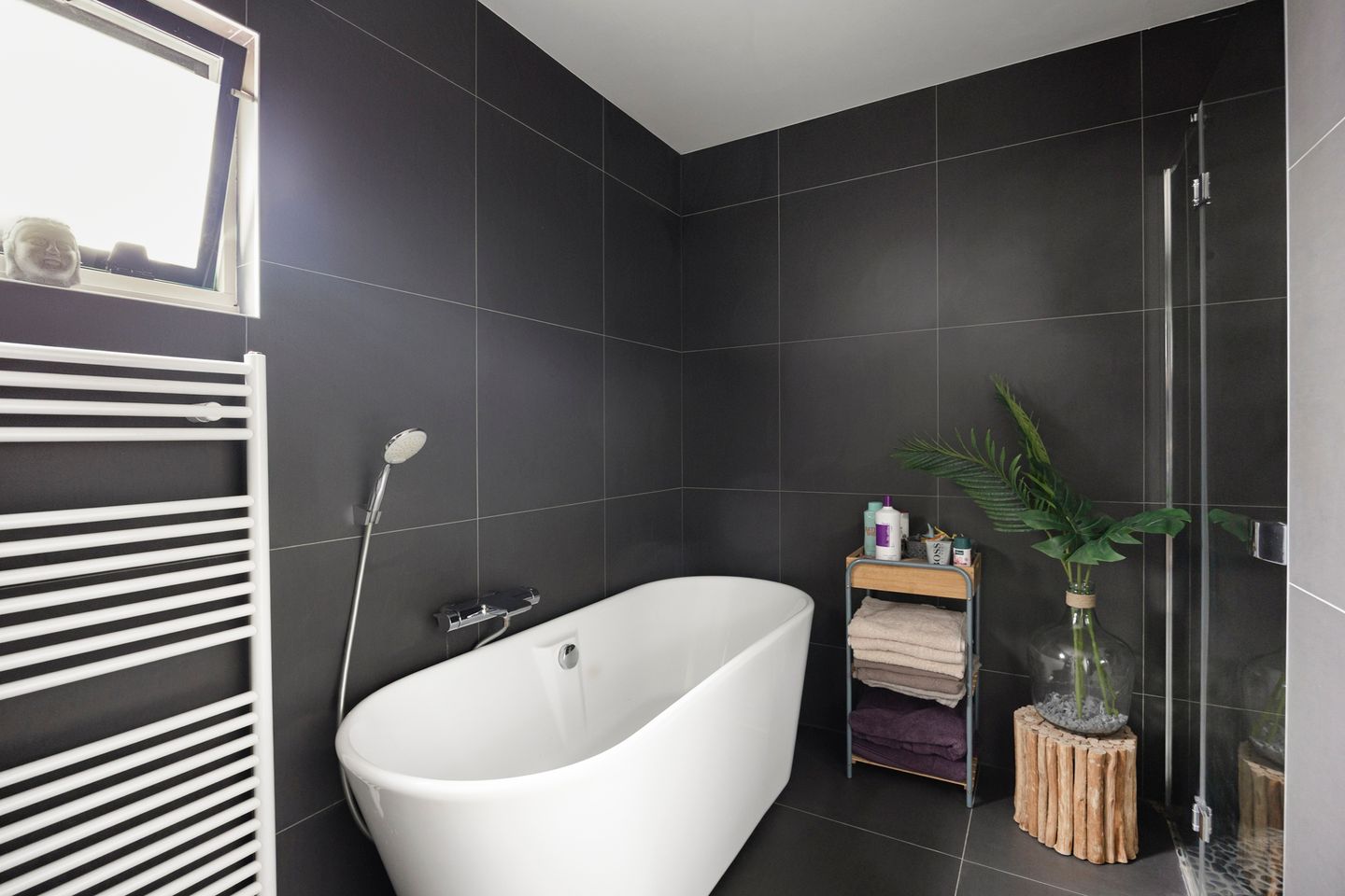 Photo 20 of Jacques Veltmanstraat 131
