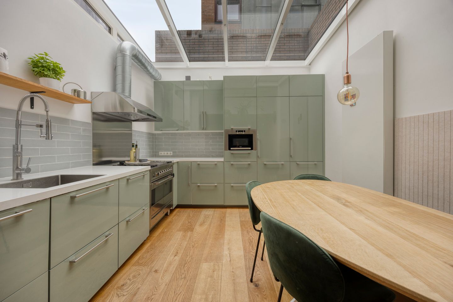 Photo 10 of Jacques Veltmanstraat 131