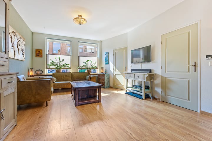 Hoekwoning te koop: Kerkstraat 18, Vught