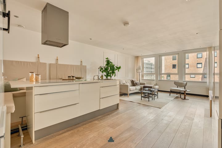 Foto 4 van Eva Besnyöstraat 69