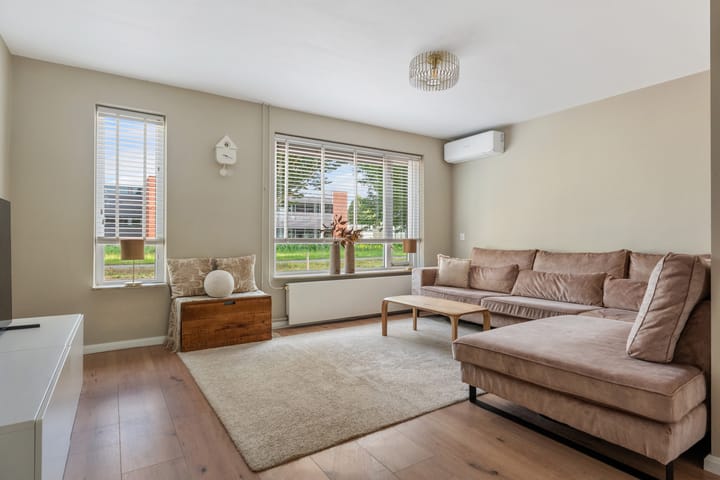 Tussenwoning te koop: Zwaardvegersstraat 52, Veendam