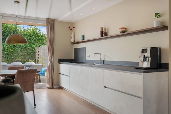 Tussenwoning te koop: Zwaardvegersstraat 52, Veendam