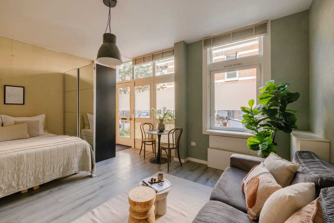 Photo 8 of Berckheydestraat 14-B