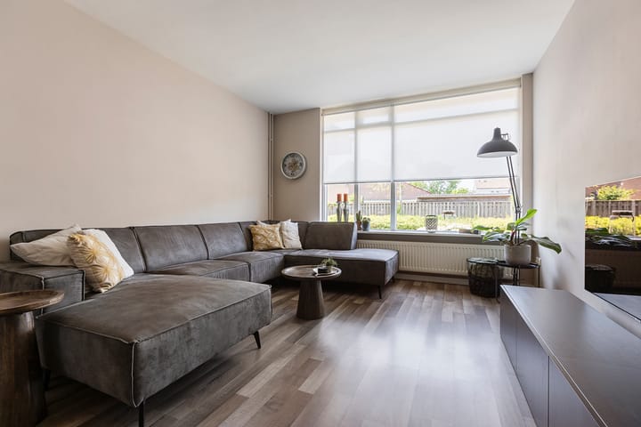 Hoekwoning te koop: Smidshorn 36, Bedum