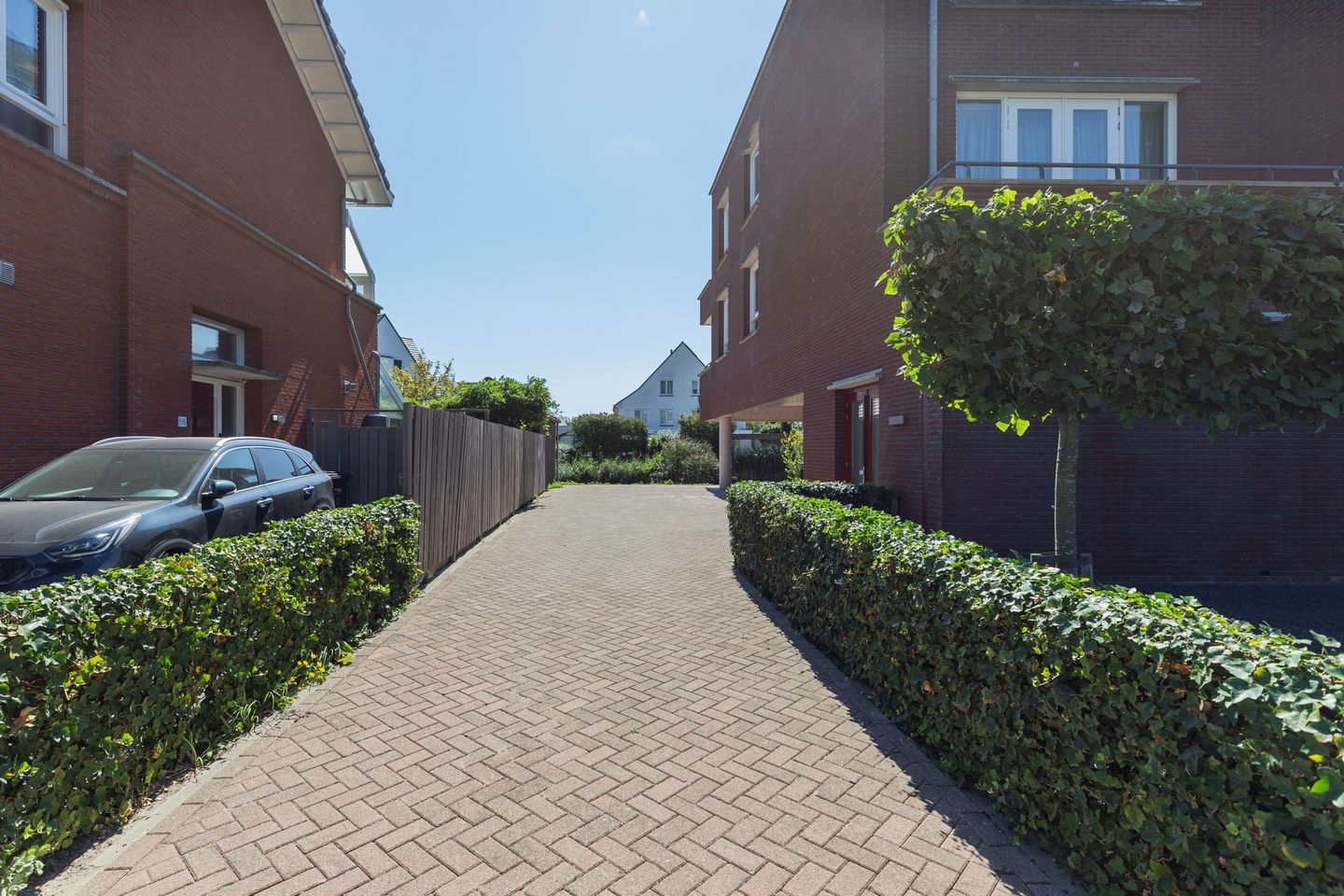 Foto 4 van Van der Duijn van Maasdamweg 530