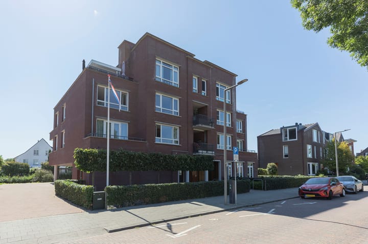 Foto 3 van Van der Duijn van Maasdamweg 530
