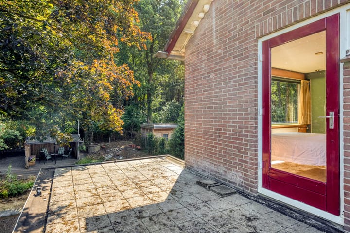 Twee-onder-één-kap te koop: Buitenkamp 1, Epse