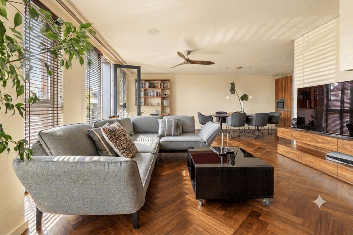 Appartement te koop: Jacob van Lennepstraat 18C, Amsterdam
