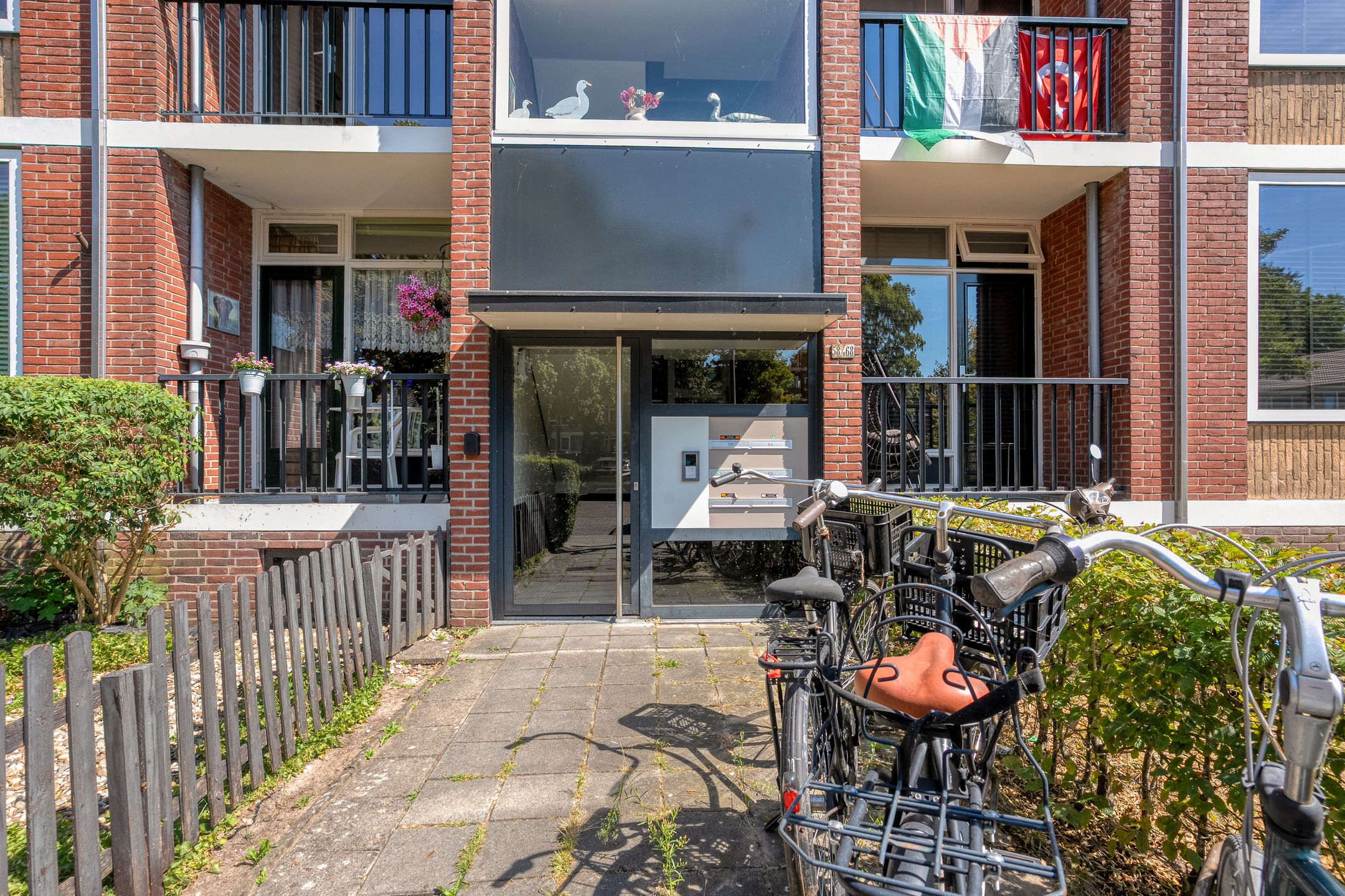 Foto 6 van Donker Curtiusstraat 66