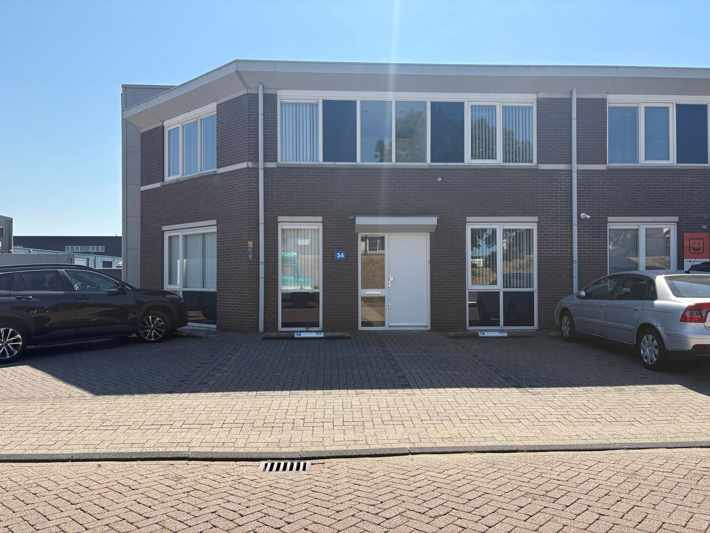 Bekijk foto 2 van Edisonstraat 34