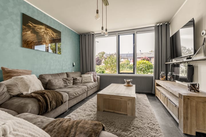 Tussenwoning te koop: Duivenkamp 95, Maarssen