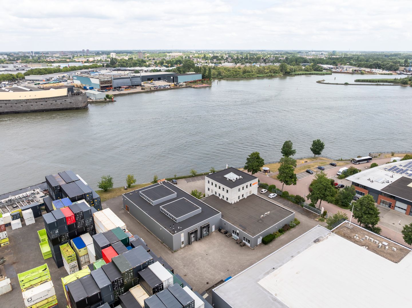 View photo 3 of Boelewerf 25