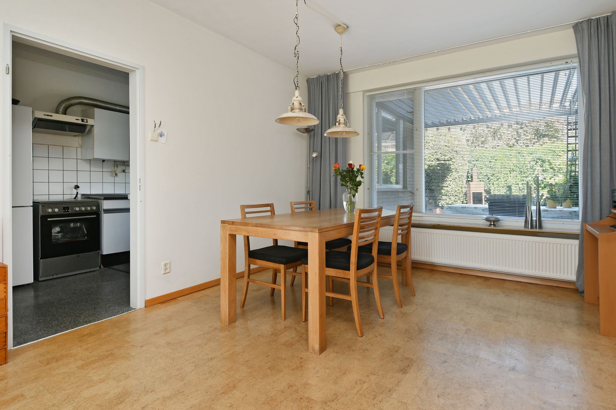 Photo 12 of Colijnstraat 21
