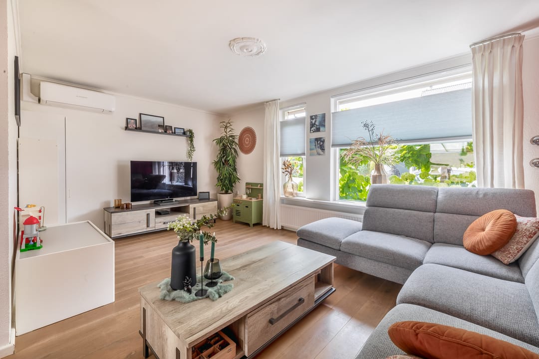 Photo 11 of Klimopstraat 44