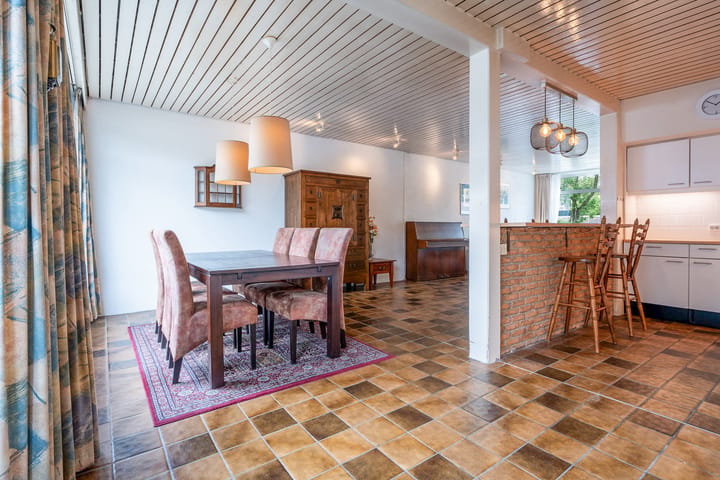 Tussenwoning te koop: Drakesteinstraat 3, Breda