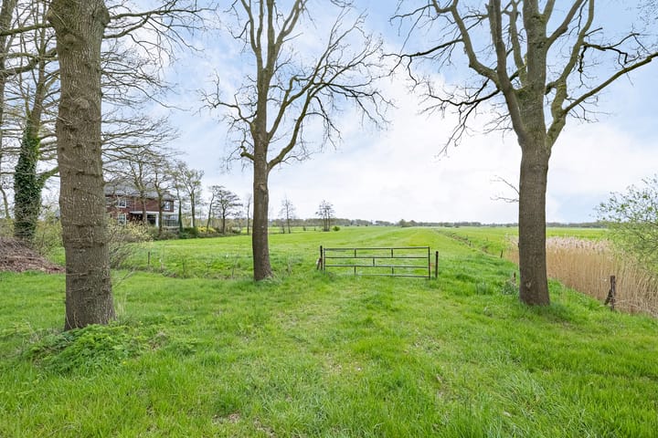 Vrijstaande woning te koop: De Feart 35, Ureterp