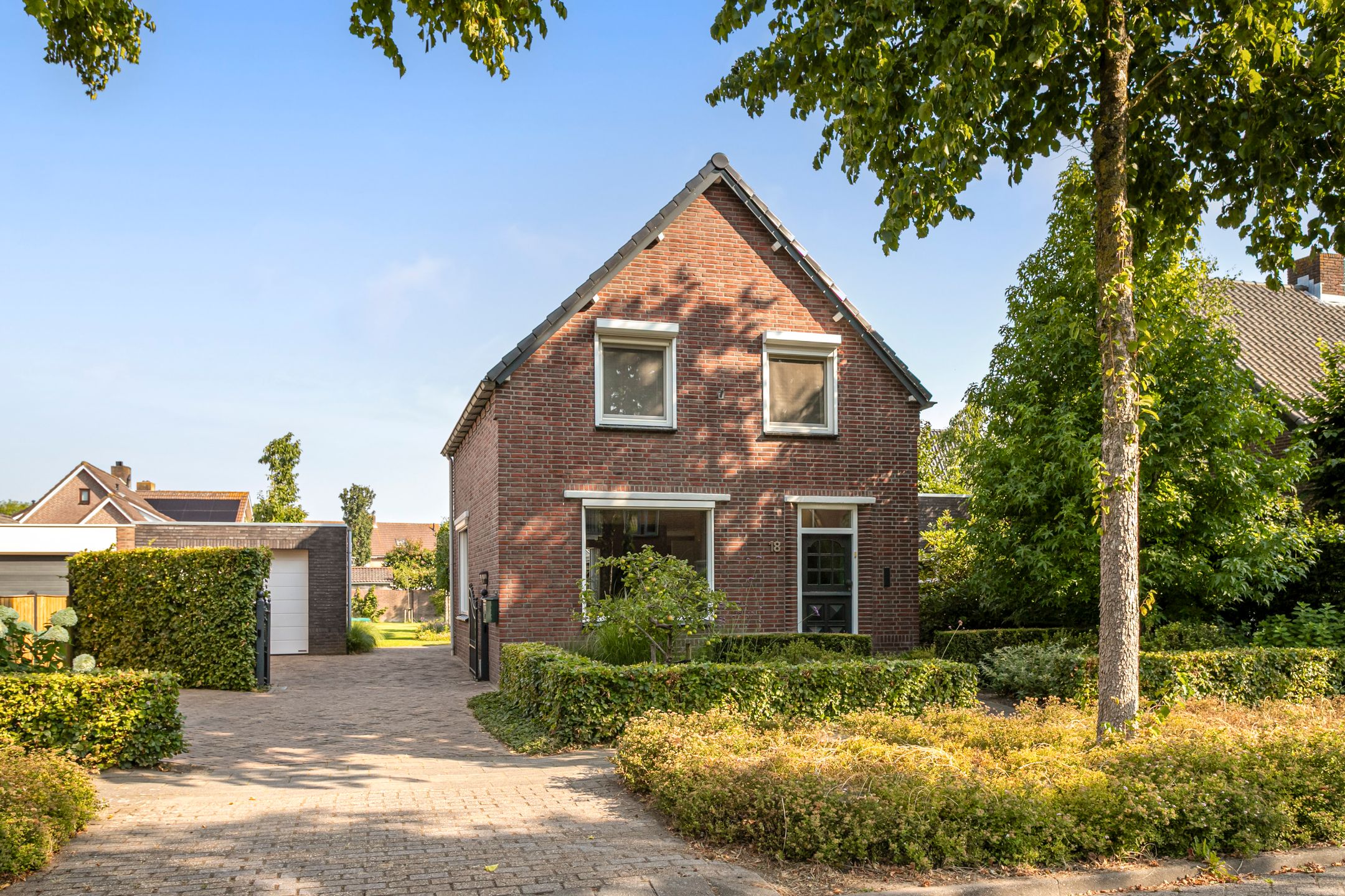 Pastoor van Vessemstraat 18 