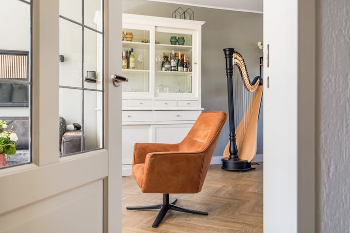 Tussenwoning te koop: Kastanjelaan 25, Dordrecht