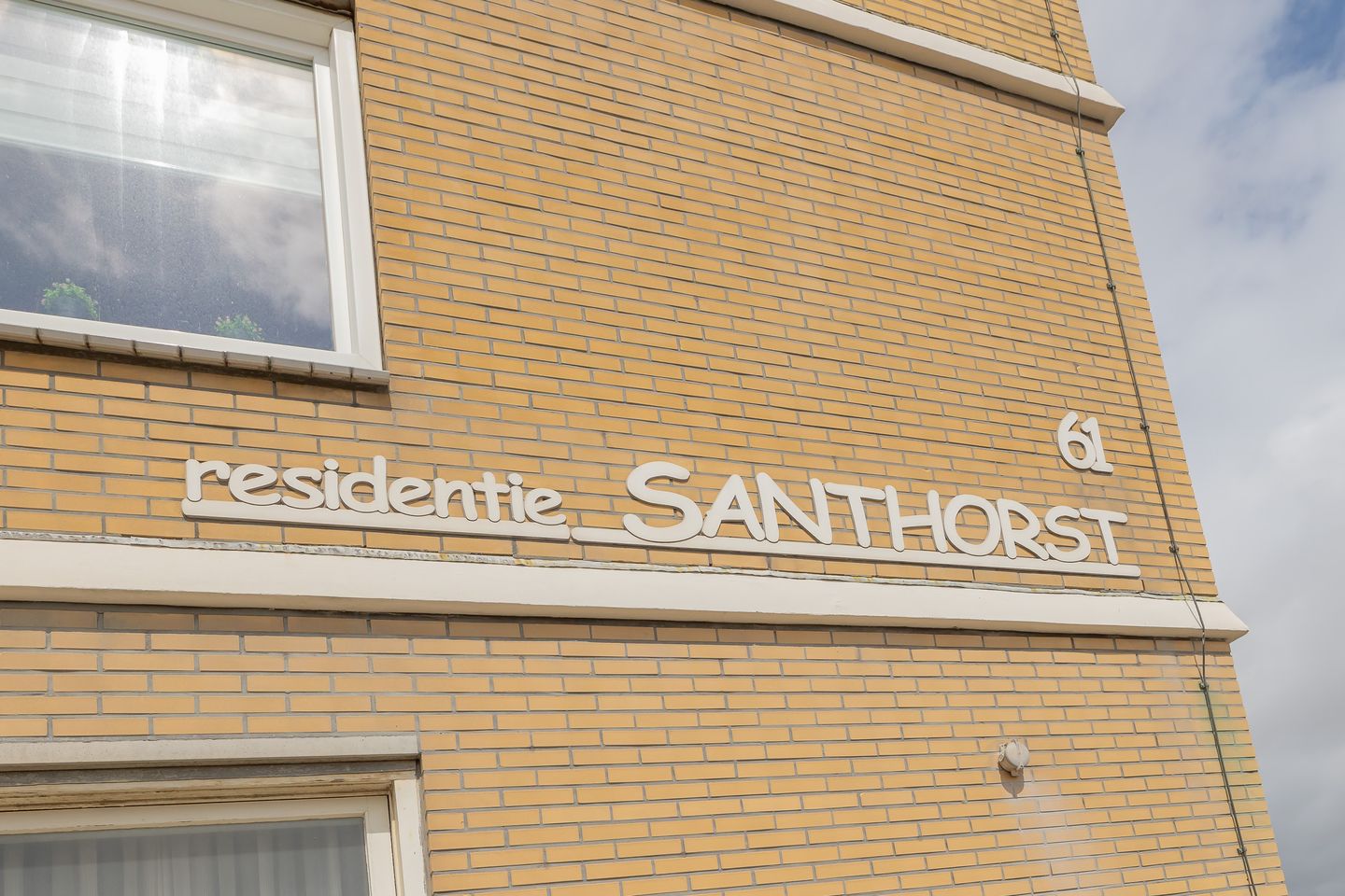 Photo 5 of Burgemeester van Alphenstraat 61-F42