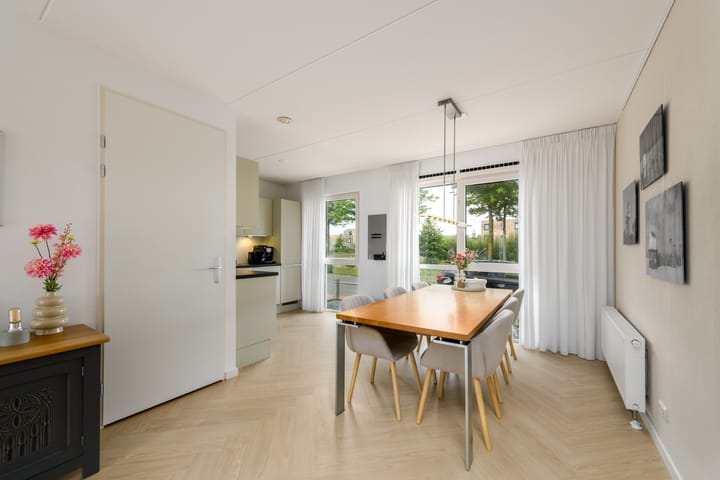 Hoekwoning te koop: Henriëtte Roland Holstweg 5, Heerenveen
