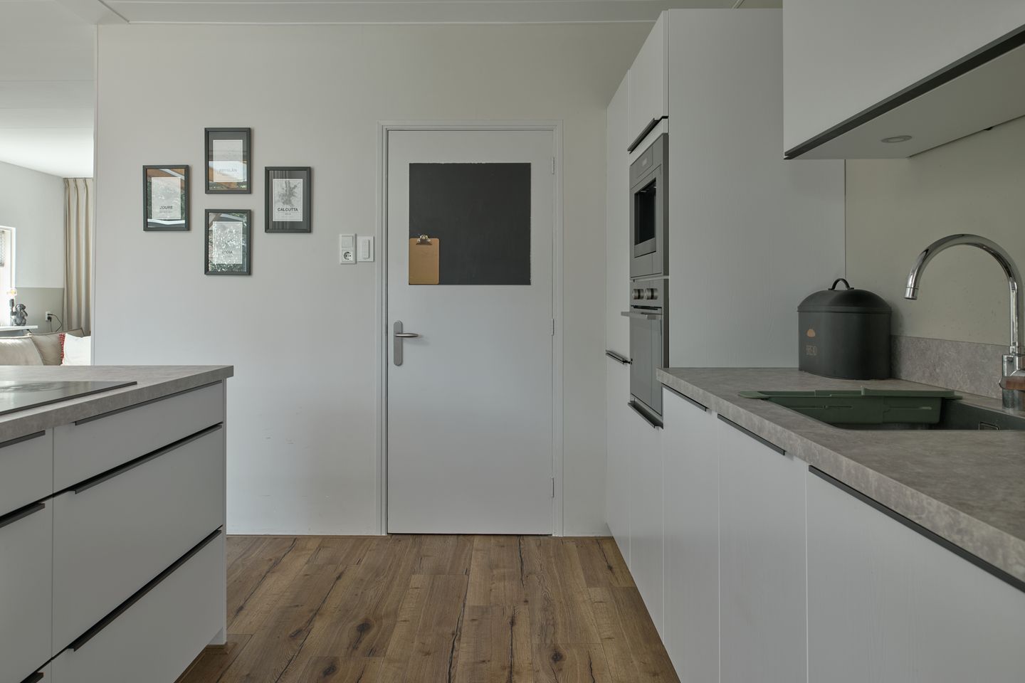 Photo 25 of Prins Willem-Alexanderstraat 49
