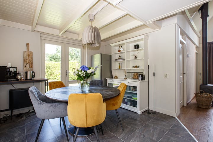 Hoekwoning te koop: Lange Zuiderweg 134-32, Voorthuizen