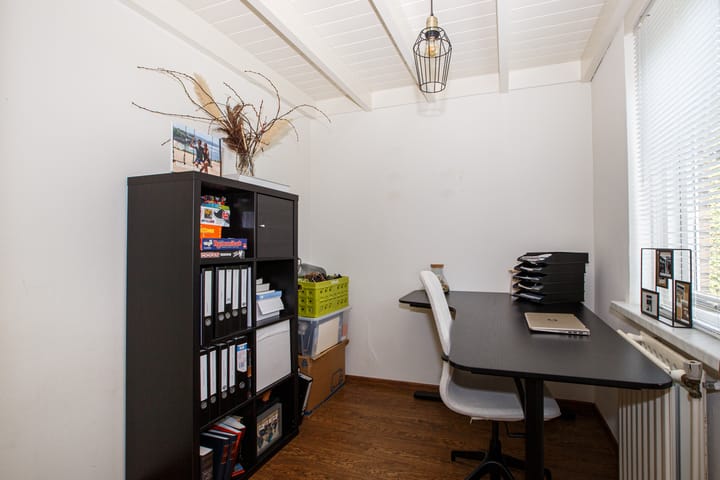 Hoekwoning te koop: Lange Zuiderweg 134-32, Voorthuizen