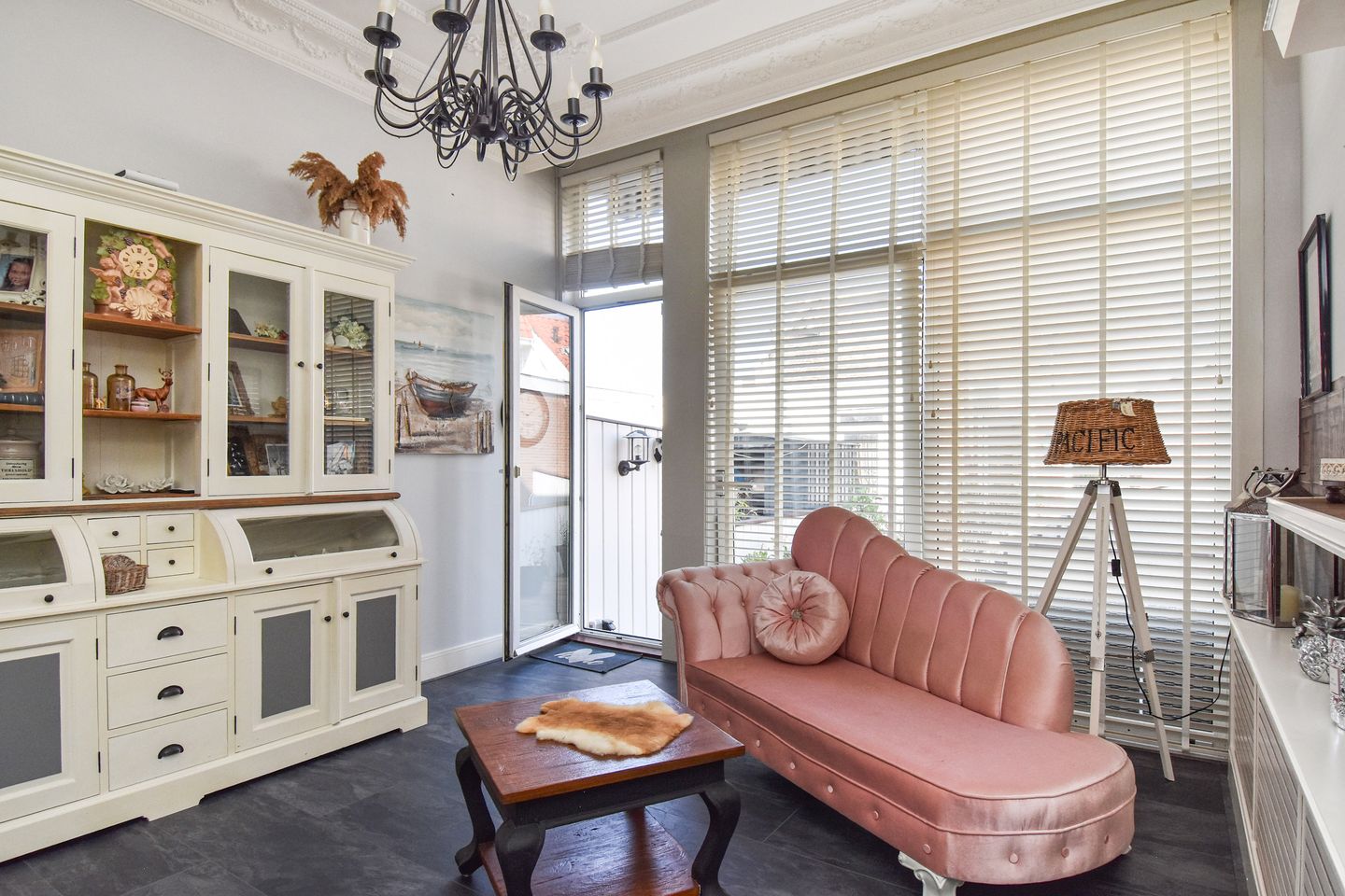 Photo 10 of Badhuisstraat 21