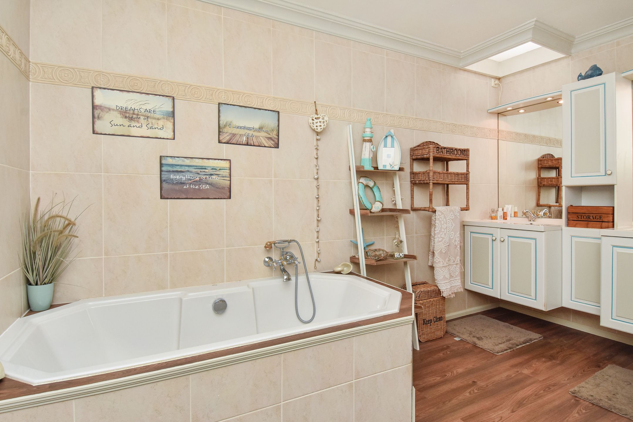 Photo 42 of Badhuisstraat 21
