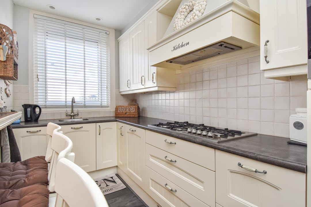 Photo 17 of Badhuisstraat 21