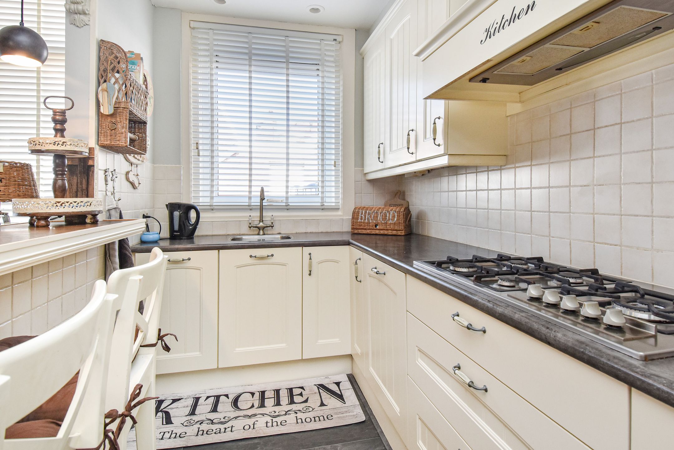 Photo 18 of Badhuisstraat 21