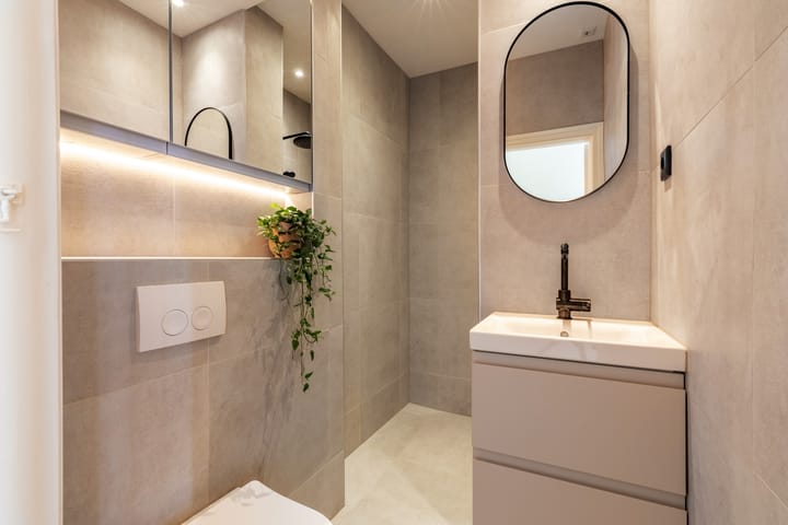 Studio te koop: Geuzenstraat 61-3, Amsterdam