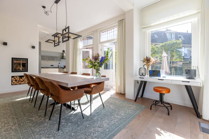 Hoekwoning te huur: Brediusweg 26, Bussum