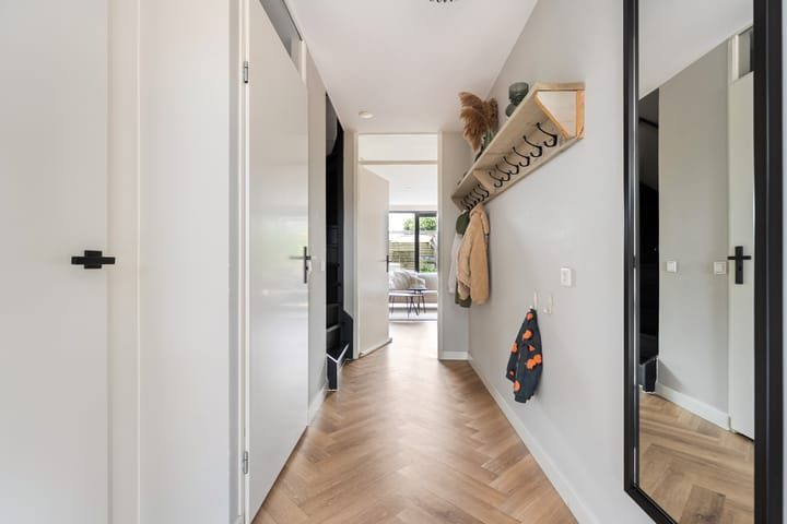 Tussenwoning te koop: Citroenvlinder 66, Hoogeveen