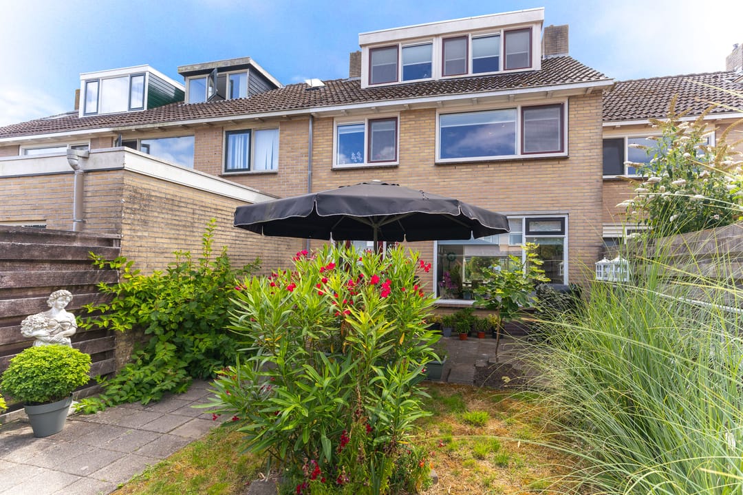 Photo 23 of Rose Luisantestraat 6