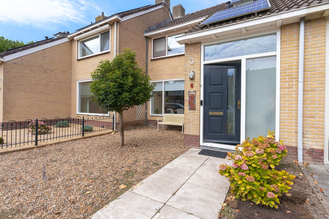 Photo 2 of Rose Luisantestraat 6