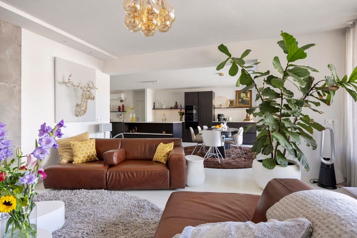 Appartement te koop: Stadhuisplein 82, Tilburg